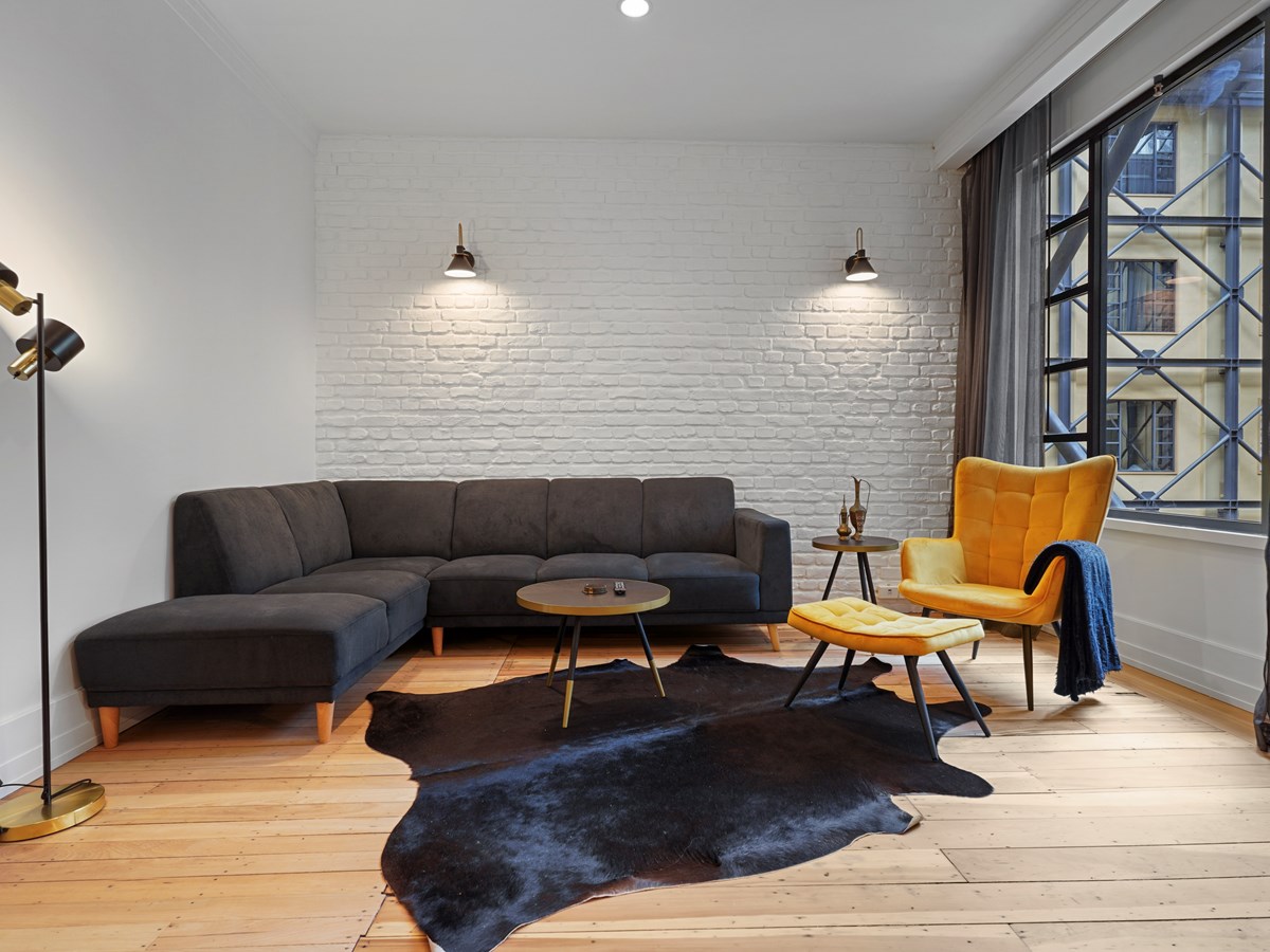 Architectural Apartment Renovation in Aucklands Heritage Hotel - Nala ...